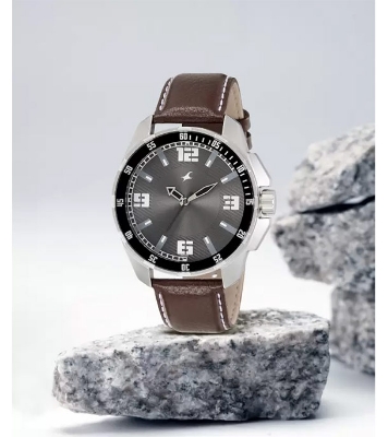 Picture of Fastrack Brown Belt Analog Watch For Men 