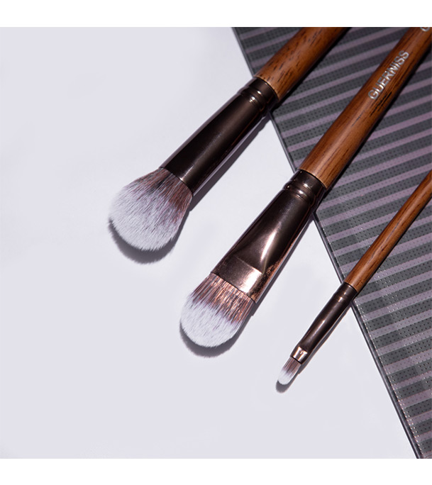 New Professional Makeup Brush - 08