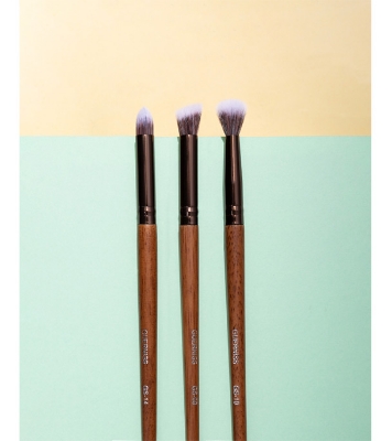 Buy New Professional Makeup Brush - 14 