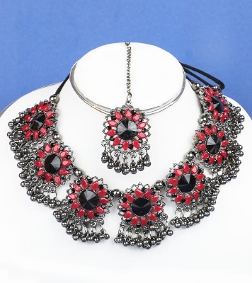 Picture of  Beautiful and Elegant Neckpiece For Girls and Women 