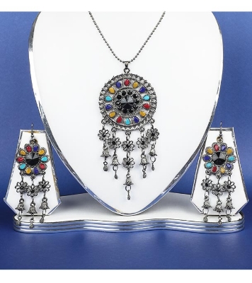 Picture of MultiColor Antique Long Chain Neckpiece For Girls and Women 