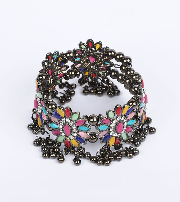 Picture of Beautiful Free Size Antique Bracelet For Girls And Women 