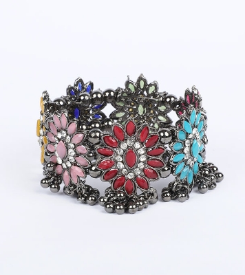 Picture of Beautiful Free Size Antique Bracelet For Girls And Women 