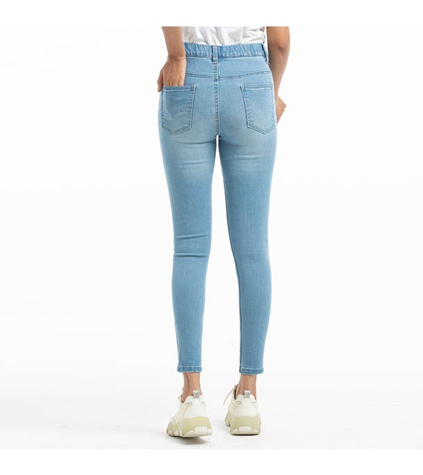 Picture of Denim Jeans Pant for Women - Light Blue