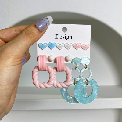 Picture of Beautiful and Trendy Earring Set For Girls and Women 