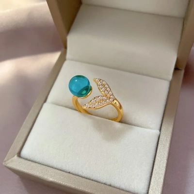 Picture of Trendy Finger Ring For Girls and Women 