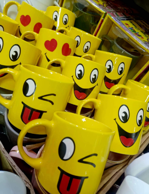 Picture of Emoji Ceramic Mug (Yellow) 1pcs