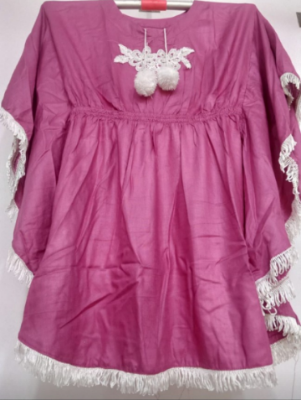 Picture of Stylish and fashionable women kaptan tops