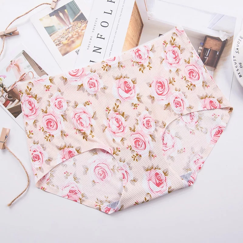 Picture of Premium Quality New Design Women Undergarments Printed Seamless Panty Soft and Comfortable Ice Silk Panty