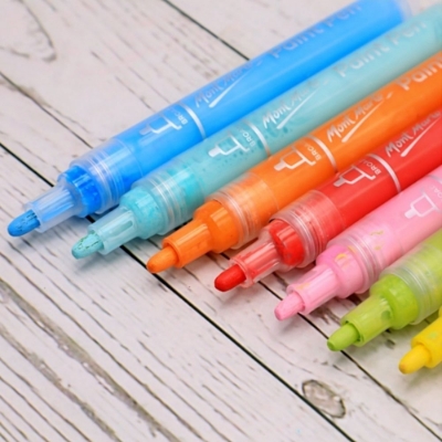 Picture of Mont Marte Acrylic Paint Marker Fine Tip 12pc