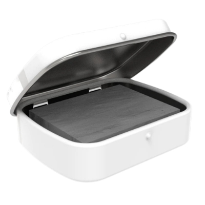 Picture of DOMS Kneaded Eraser (Metal Box)
