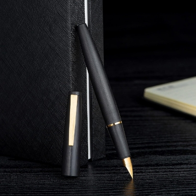 Picture of Jinhao 80 Brushed Carbon Fiber Fountain Pen 0.3mm Nib, Gray with Gold Clip Writing