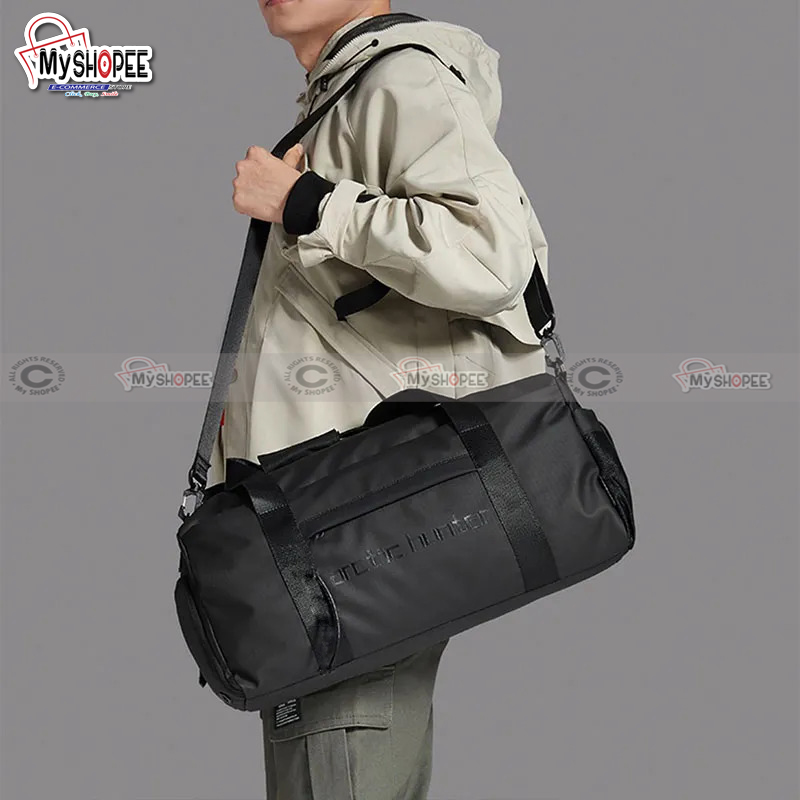 Picture of 18 inch Travel  gym & sports Duffel bag Arctic Hun-ter Tough Men Series Waterproof Anti-Theft Duffel Gym Bag My SHOPEE Exclusive Addition