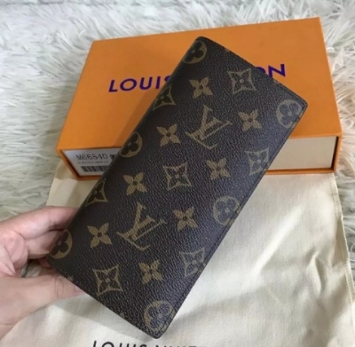 Picture of Man's New style fashion leather wallets