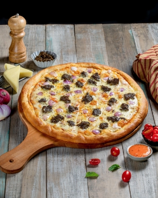 Picture of Beef Kala Vuna (10") 