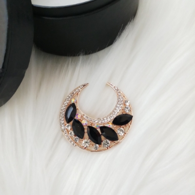 Picture of Stone & Metal Brooch /Hijab Pin/ Saree Pin for Women (Golden) (Imported) Model-BRC-1116 - 1 Piece - Brooch - Brooch for Women - হিজাব পিন