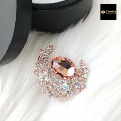 Picture of Stone & Metal Brooch /Hijab Pin/ Saree Pin for Women (Golden) (Imported) Model-BRC-1117 - 1 Piece - Brooch - Brooch for Women - হিজাব পিন
