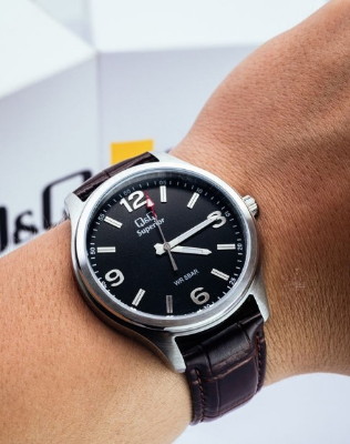 Buy Q&Q S00A-005VY Superior Black Dial Analog Leather Belt Watch for Men at Best Price In Bangladesh
