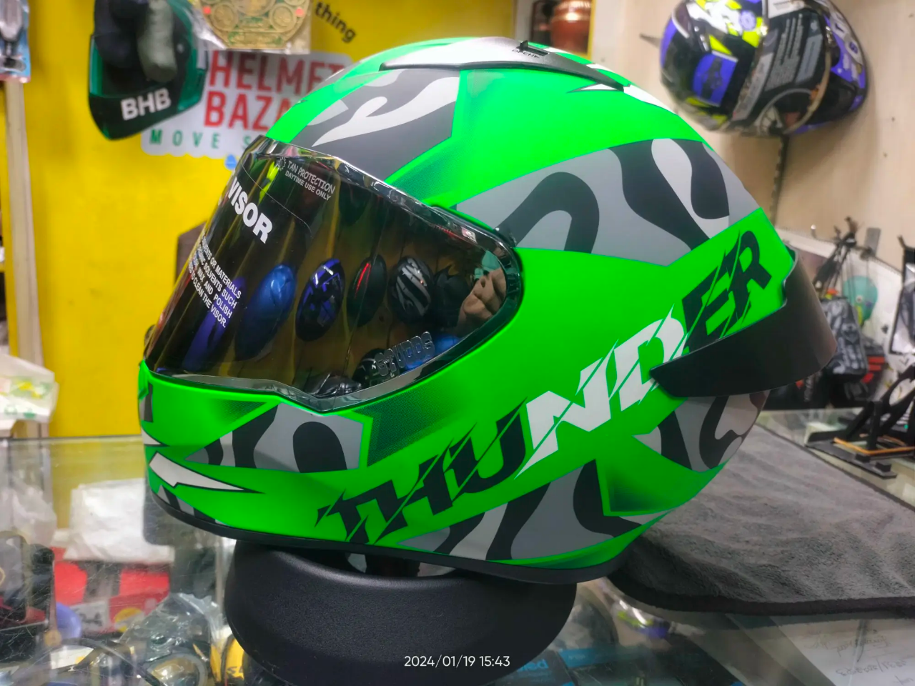 Buy Studds Thunder D7 Full Face Bike Helmet  Online at Best Price in Bangladesh