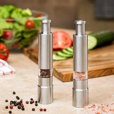 Picture of Stainless Steel best manual pepper grinder.