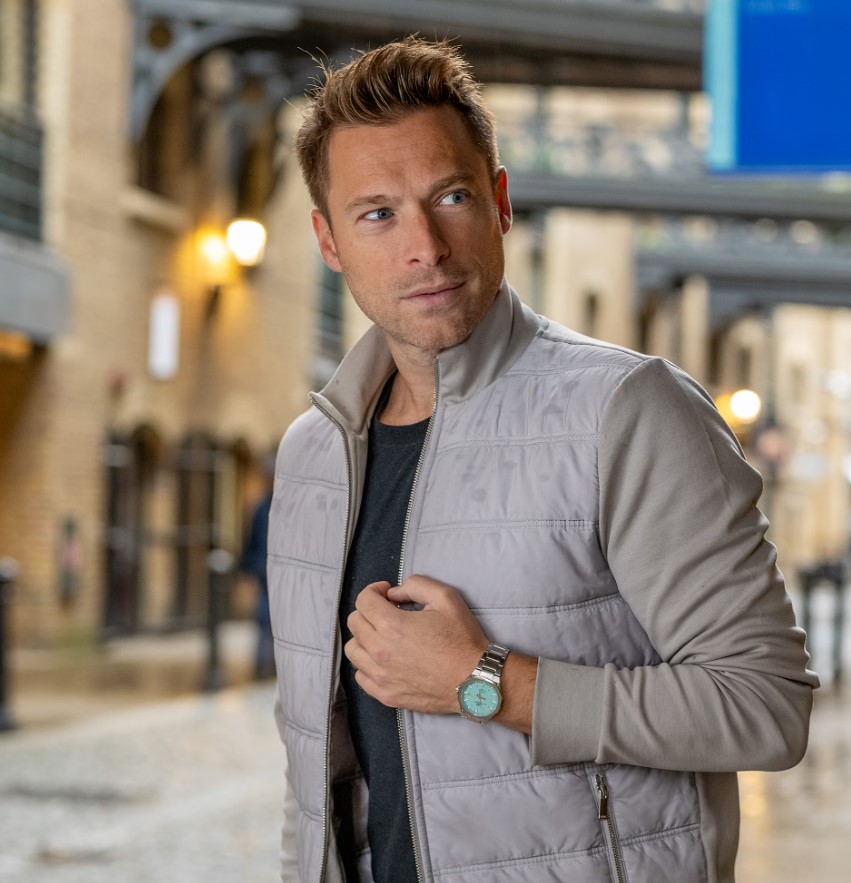 Buy Casio Edifice EFR-S108D-2B Spphire Tiffany Watch for Men at Best Price In Bangladesh