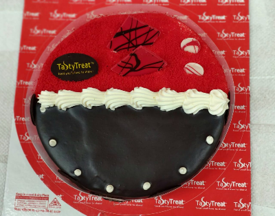 Buy Chocolate & Red Velvet divided 500 gm Online at Best Price