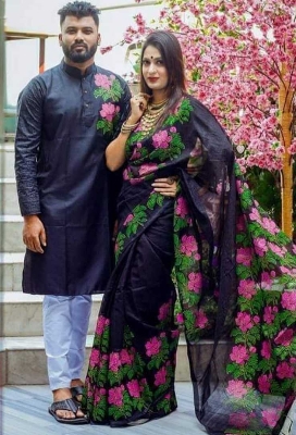 Picture of Dhupian Half Silk Block Print Cotton Couple Set Saree and Panjabi - 331