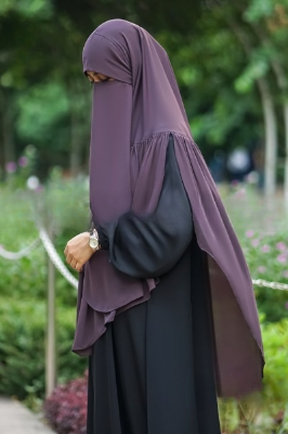 Picture of Hijab Big Size Hijab Fashion Women Dubai Cherry Headscarf Ready To Wear Instant Hijab Scarf Muslim Shawl Islamic Hijabs Arab Wrap Head Scarves Design