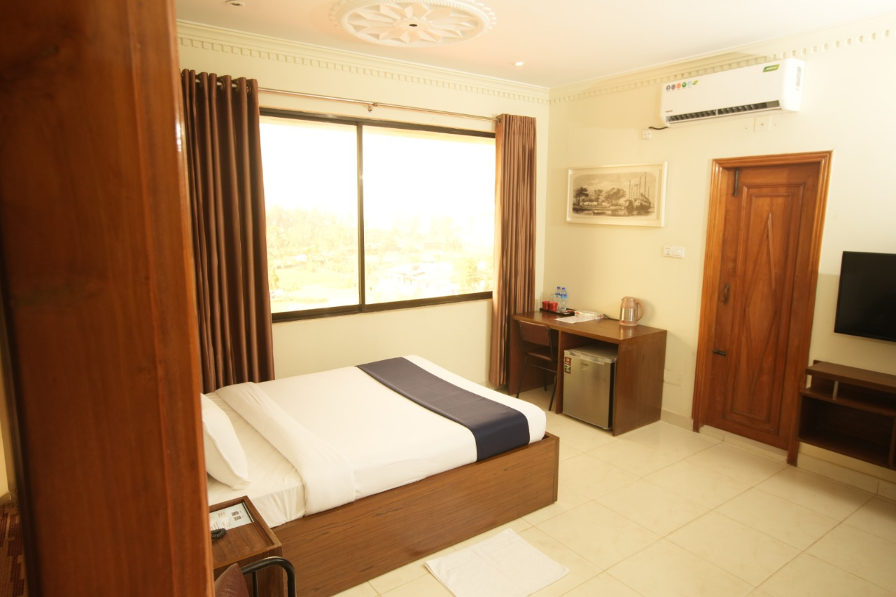 Buy Deluxe Couple Bed Online