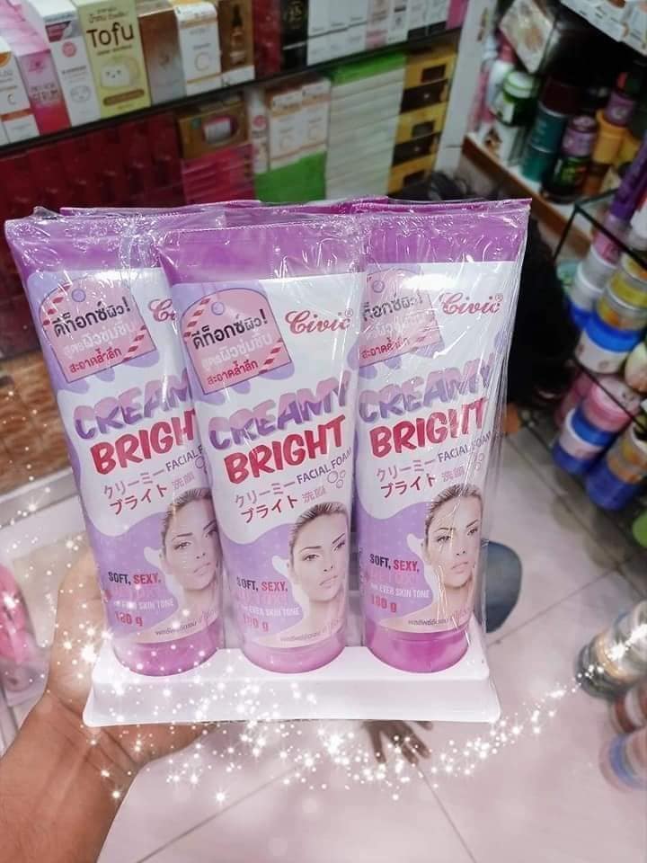 Picture of Creamy Bright Face Wash For Women - Face Wash