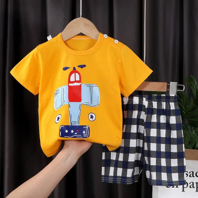 Picture of Exclusive Babys T Shirt & Half Pant Set