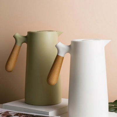 Picture of wood handle thermos Vacuum Flask Jug