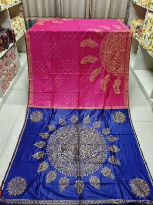 Picture of Fashionable Reshom Silk Saree