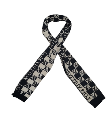 Picture of Winter Fashionable Stylish Unique Design Muffler