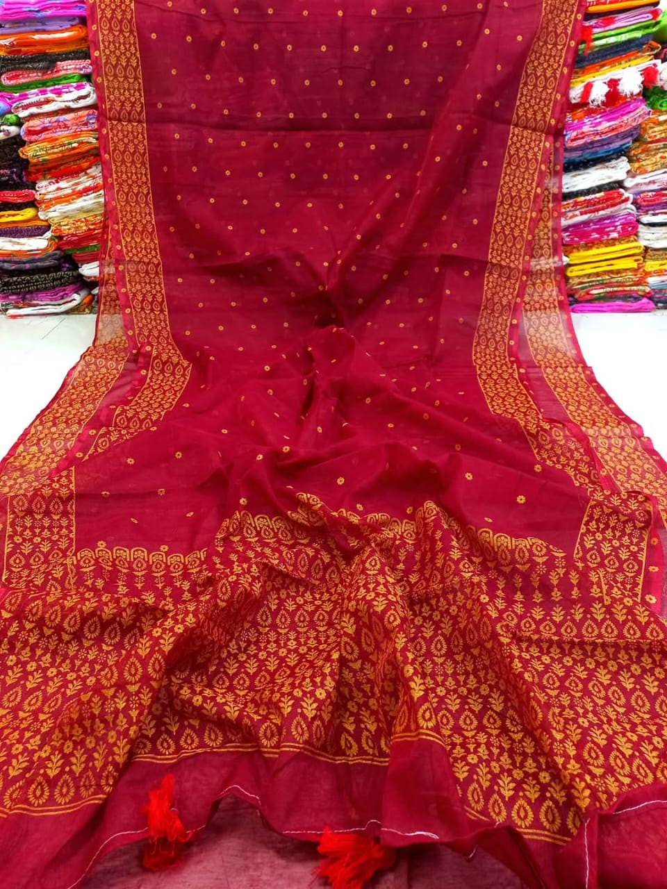 Picture of Maroon Afsan Print Saree - Elegant Traditional Design for All Occasions