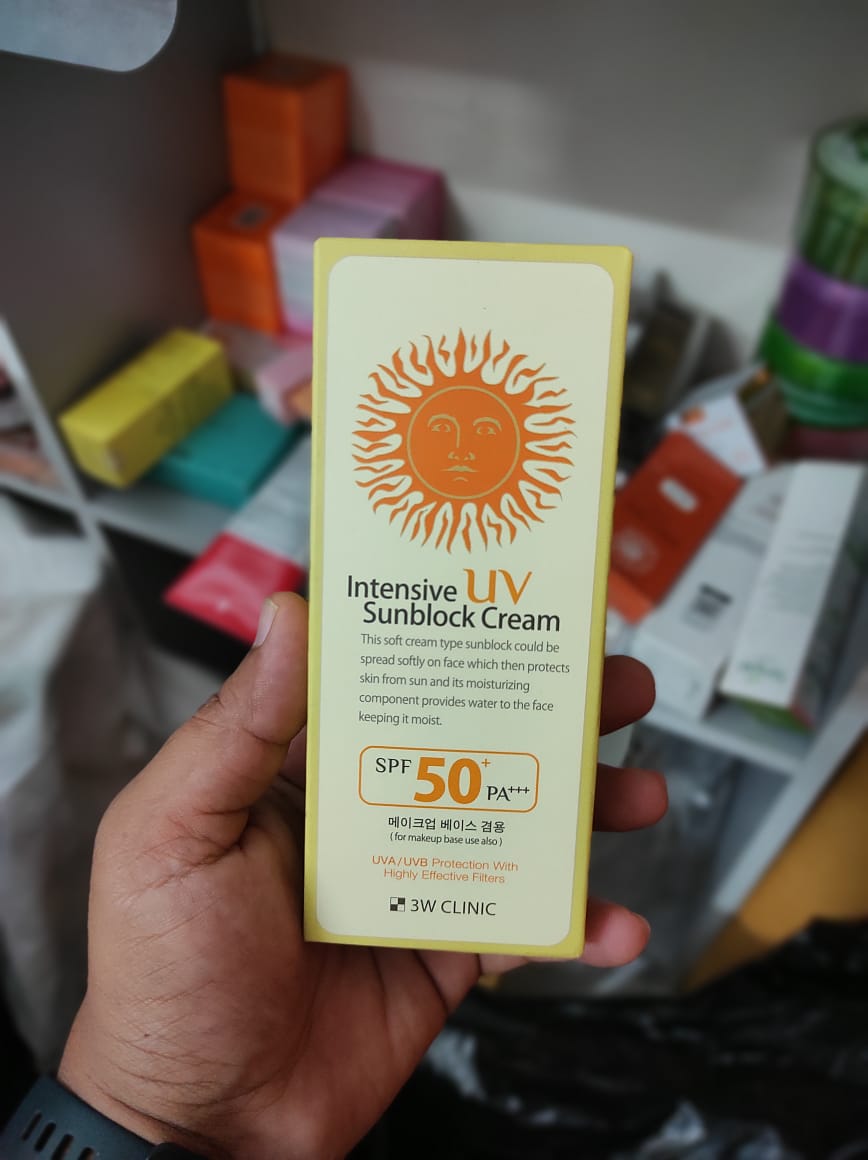 Buy 3w Clinic Intensive UV Sunblock Cream SPF50 PA+++ – 70ml  at Best Price In Bangladesh
