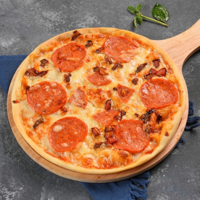 Buy Pepperoni Pizza at Best Price In Bangladesh