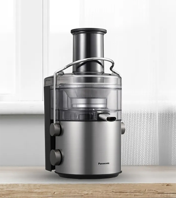 Buy Panasonic  2 Liter 1000W Large-Capacity Juicer MJ-CB600 Online at Best Price