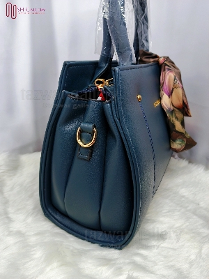 Buy Elegant & Durable PU Leather Handbag for Girls – Perfectly Sized for Everyday Essentials, Combining Style, Functionality & Comfort at Best Prices in Bangladesh