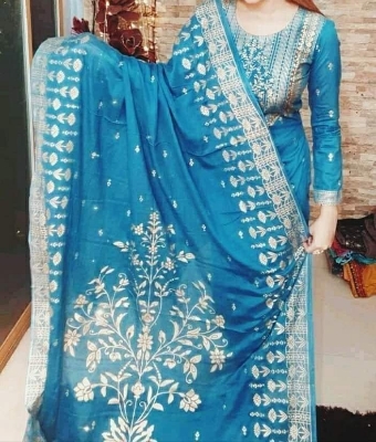 Picture of Three piece/ Salwar Kameez/ Cotton salwar kamiz