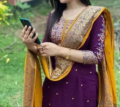 Picture of Three piece/ Salwar Kameez/ Cotton salwar kamiz