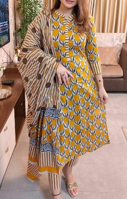 Picture of Three piece/ Salwar Kameez/ Cotton salwar kamiz