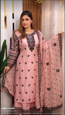 Picture of Three piece/ Salwar Kameez/ Cotton salwar kamiz