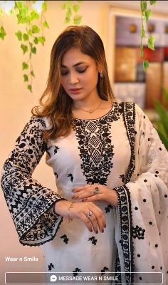 Picture of Three piece/ Salwar Kameez/ Cotton salwar kamiz