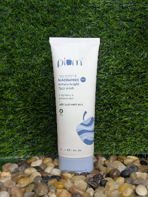 Buy  Plum Rice Water & 2% Niacinamide Simply Bright Face Wash  at Best Price In Bangladesh