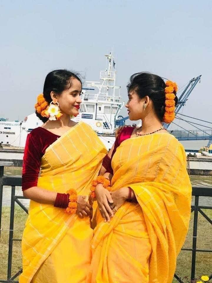 Picture of হাফসিল্ক চুমকি শাড়ী/  Half Silk Chumki Glam Saree – Shine with Bengali Elegance