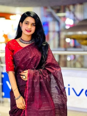 Picture of হাফসিল্ক চুমকি শাড়ী/ Half Silk Chumki Glam Saree – Shine with Bengali Elegance