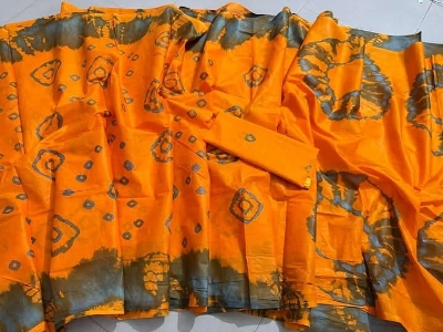 Buy  Cotton Batik Saree  at Best Price In Bangladesh