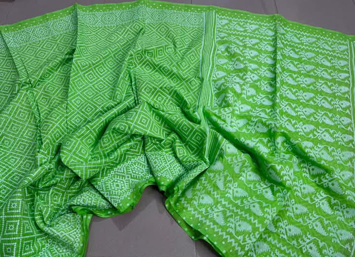 Buy ScreenPrint Saree  at Best Price In Bangladesh