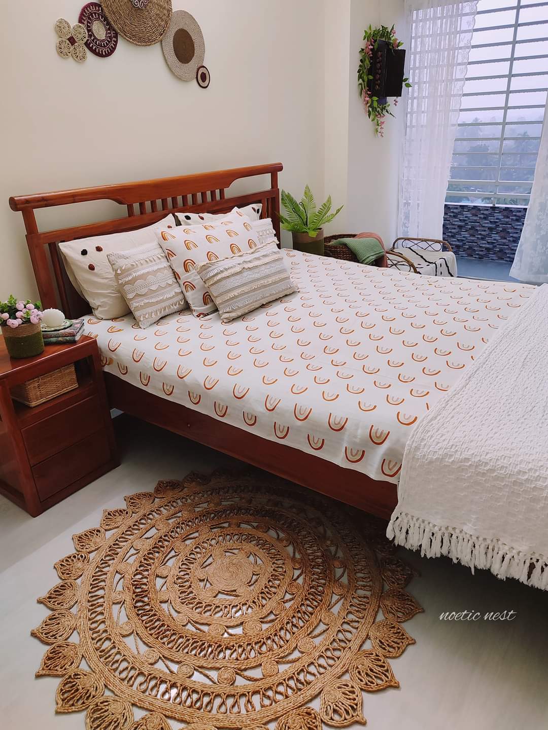 Picture of Jute Floor Mat/ Jute Rugs (  Round Hand Made jute  mat, Jute Colour )